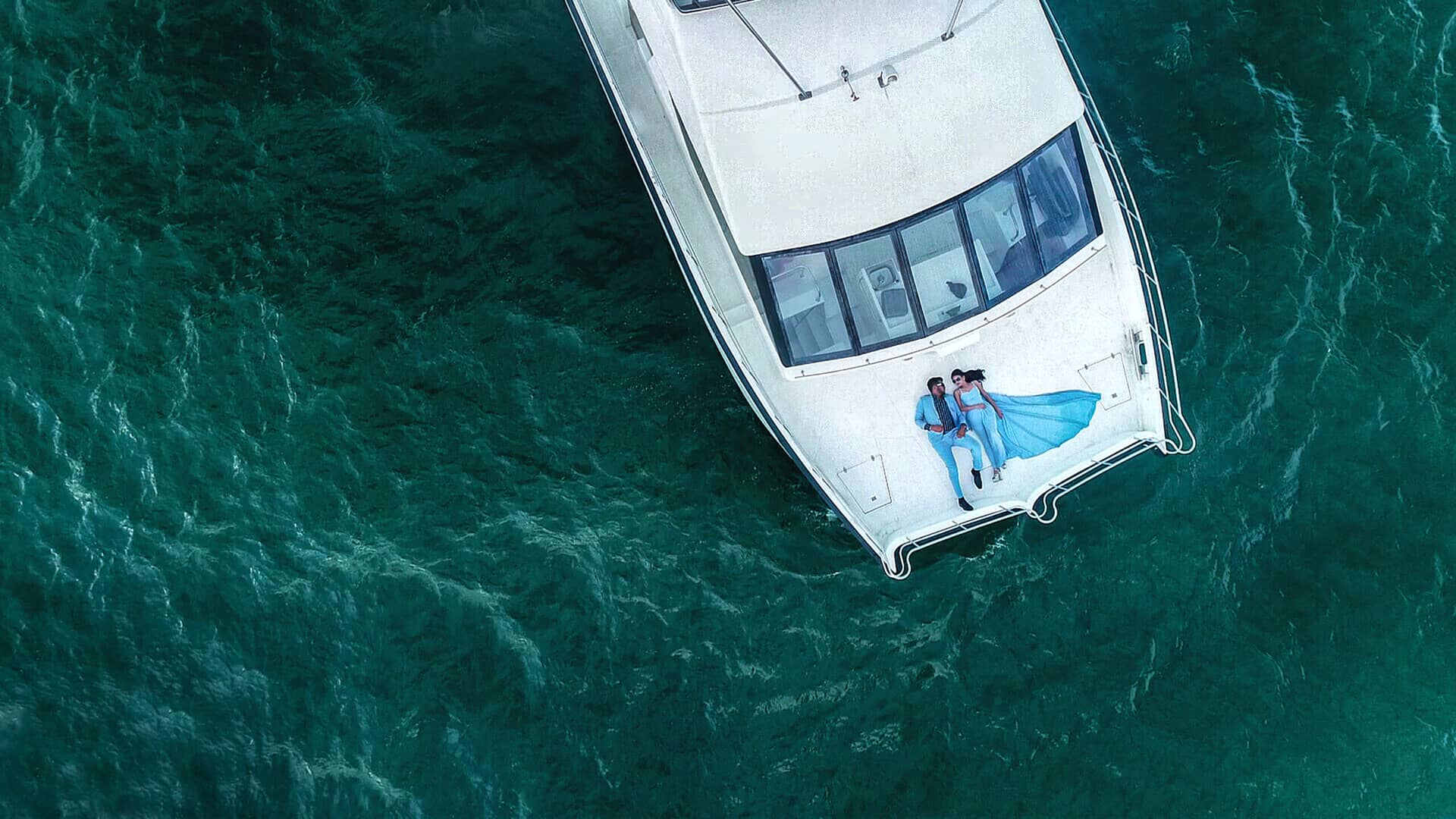 A super yacht, a super preshoot