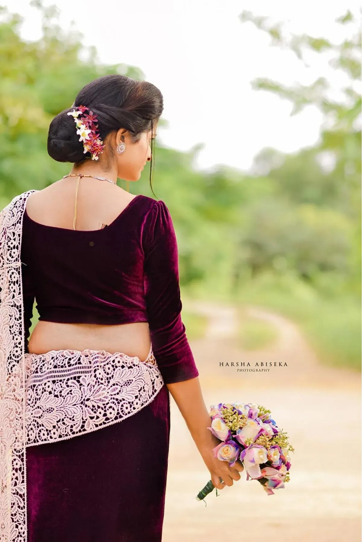 THUSHARA & ROSHINI